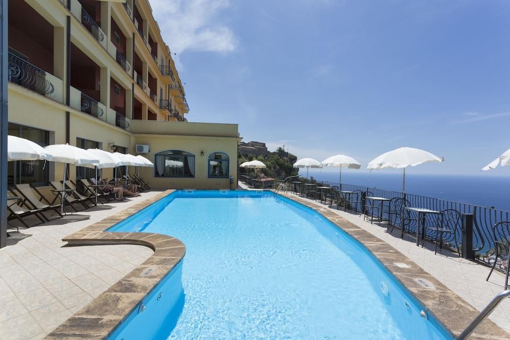 Hotel Sole Castello (Adults Only) Taormina Dış mekan fotoğraf