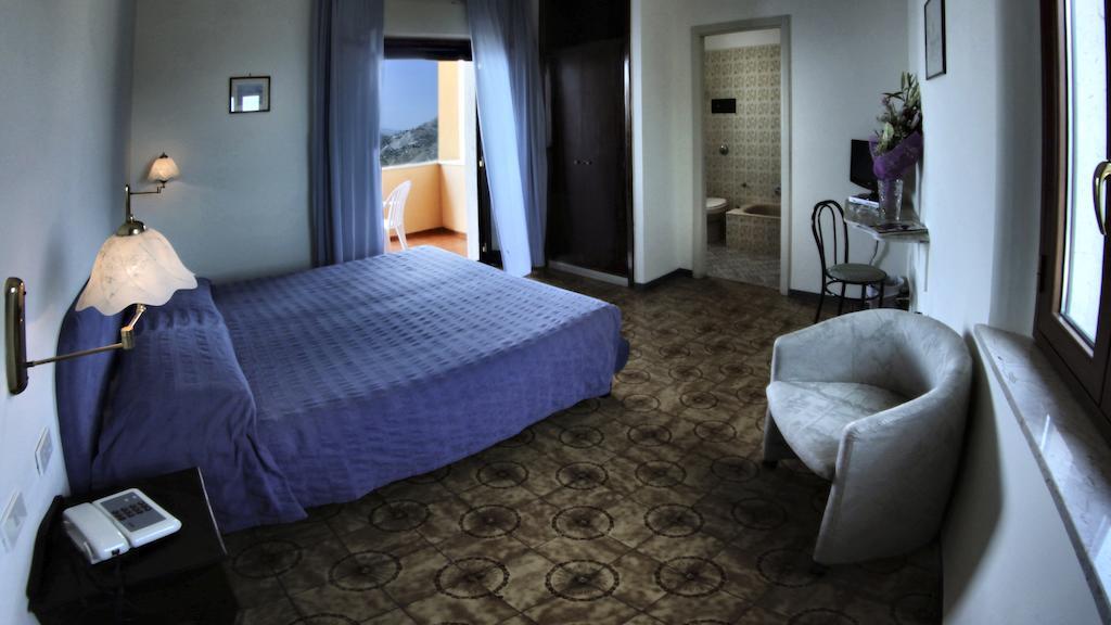 Hotel Sole Castello (Adults Only) Taormina Dış mekan fotoğraf