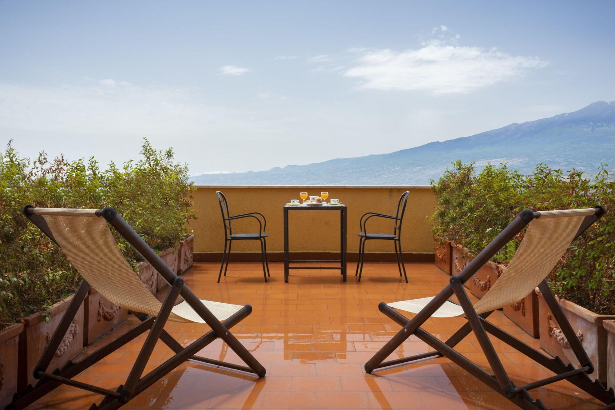 Hotel Sole Castello (Adults Only) Taormina Dış mekan fotoğraf
