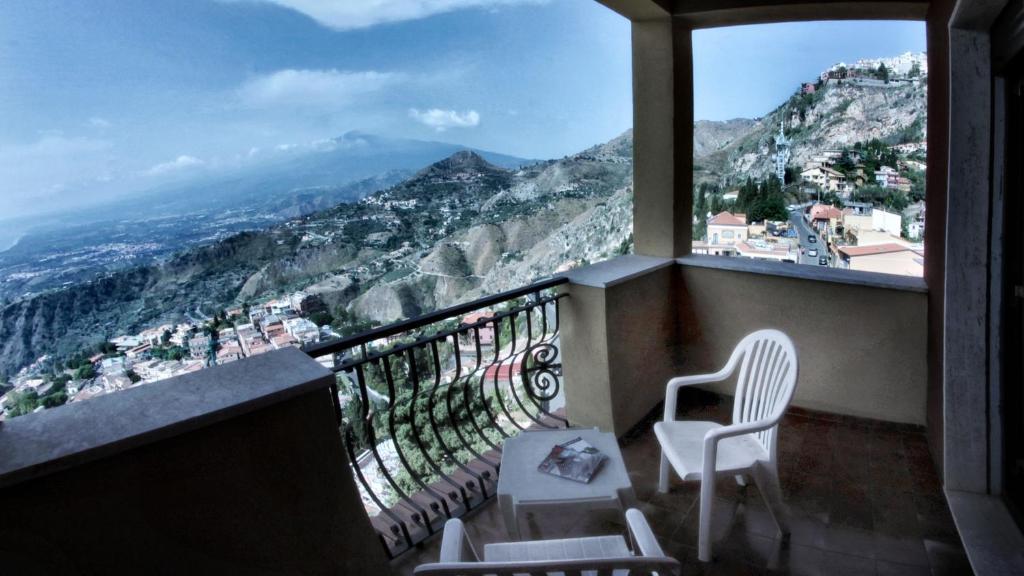 Hotel Sole Castello (Adults Only) Taormina Dış mekan fotoğraf