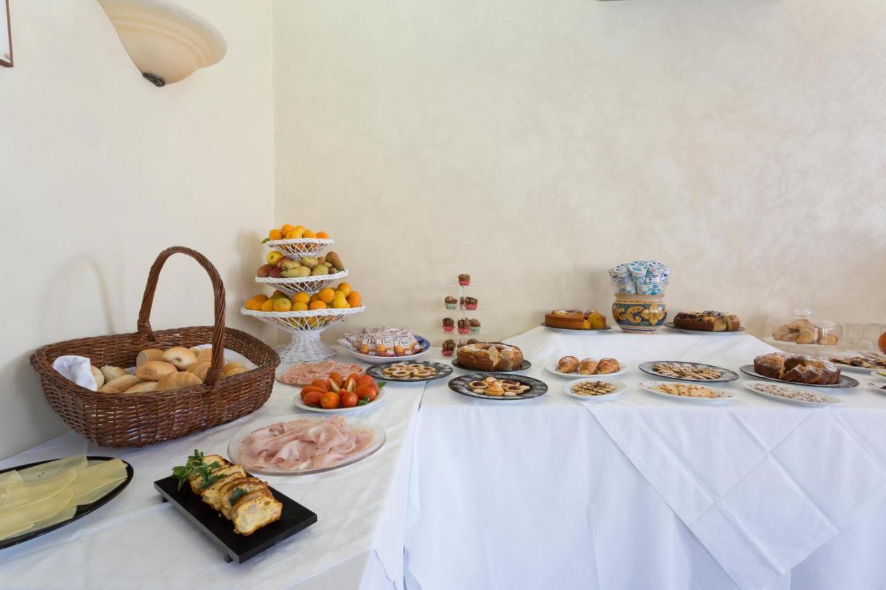 Hotel Sole Castello (Adults Only) Taormina Dış mekan fotoğraf