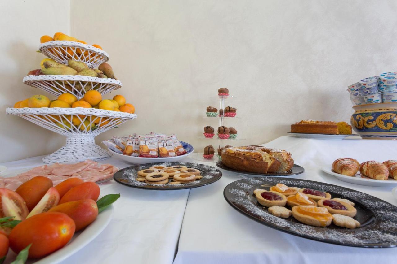 Hotel Sole Castello (Adults Only) Taormina Dış mekan fotoğraf