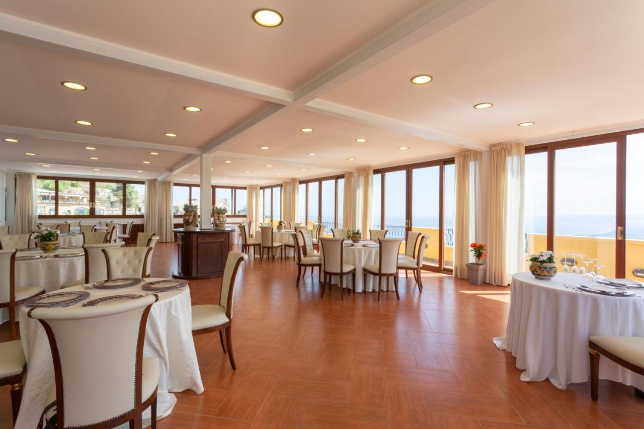 Hotel Sole Castello (Adults Only) Taormina Dış mekan fotoğraf